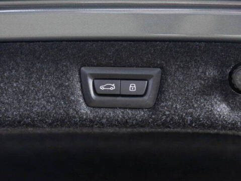 2023 BMW 5 Series 530i