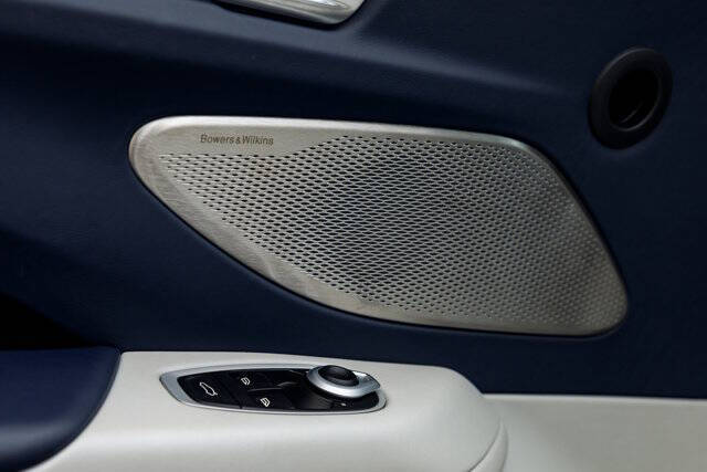 2026 Aston Martin Vantage Roadster