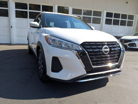 2023 Nissan Kicks SV