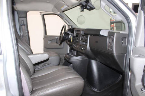 2020 GMC Savana 3500