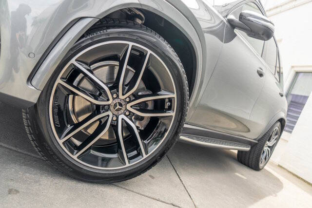 2023 Mercedes-Benz GLE 8
