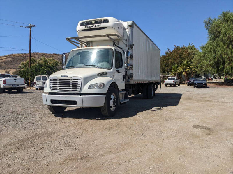 2018 Freightliner M2 106
