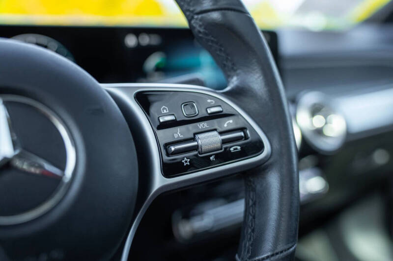 2021 Mercedes-Benz GLB GLB 250