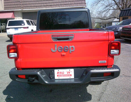 2023 Jeep Gladiator Overland