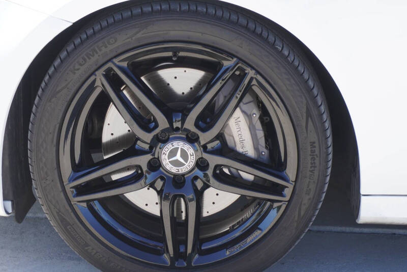 2019 Mercedes-Benz E-Class E 300