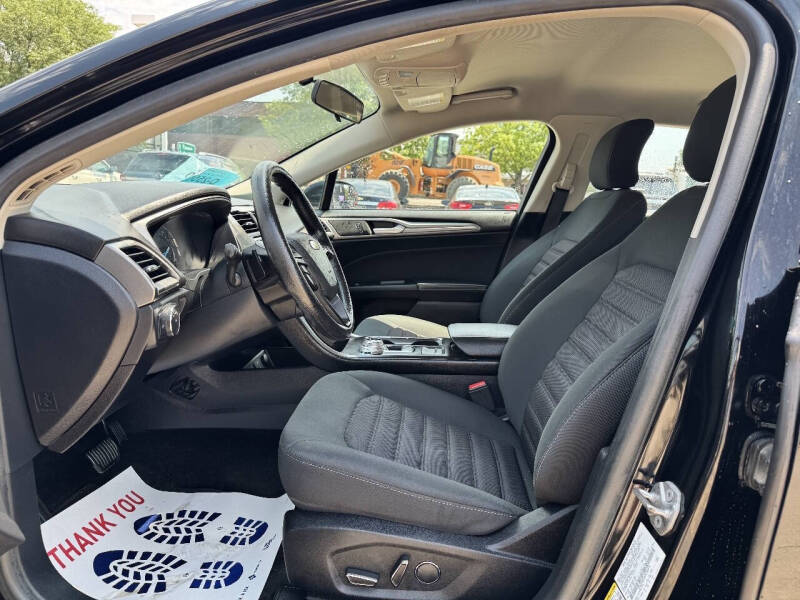 2018 Ford Fusion SE