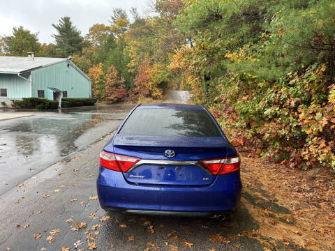 2015 Toyota Camry SE