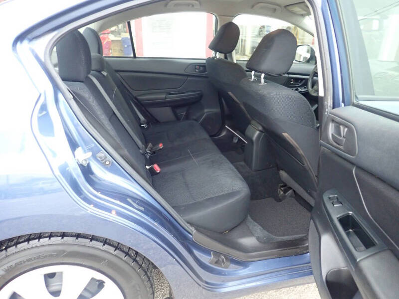 2012 Subaru Impreza 2.0i