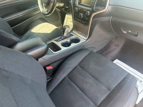 2017 Jeep Grand Cherokee Laredo