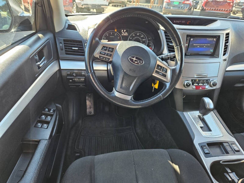 2013 Subaru Outback 2.5i Premium