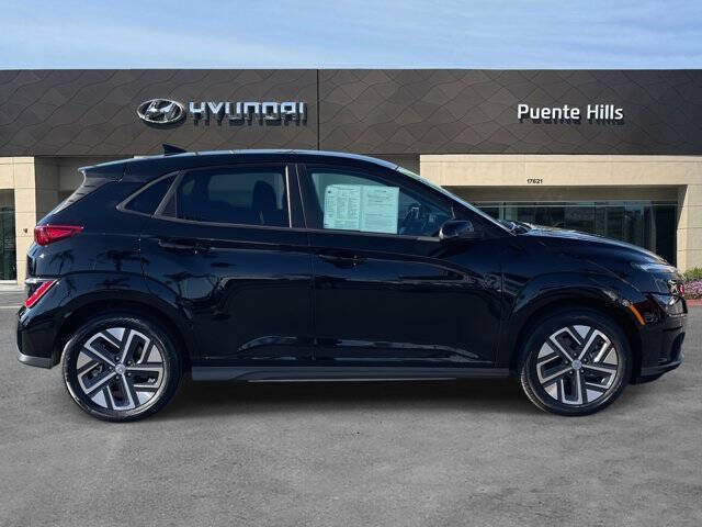 2023 Hyundai Kona Electric SE