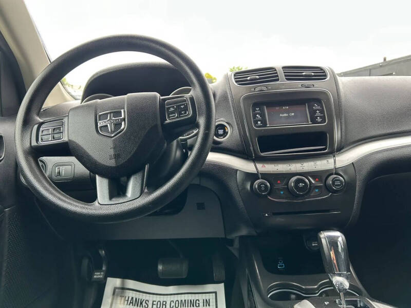 2019 Dodge Journey SE
