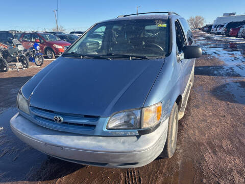 2000 Toyota Sienna