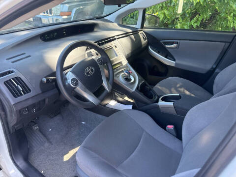 2015 Toyota Prius Two