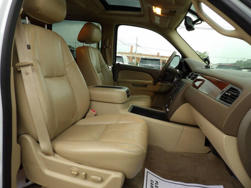 2011 GMC Yukon XL SLT