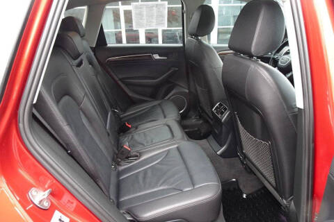 2015 Audi Q5 2.0T quattro Premium Plus