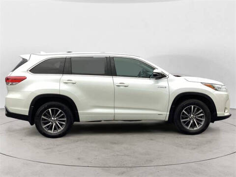 2017 Toyota Highlander Hybrid XLE