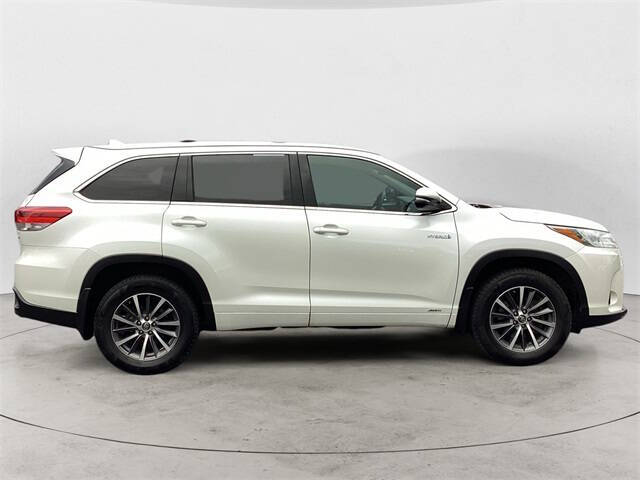 2017 Toyota Highlander Hybrid XLE