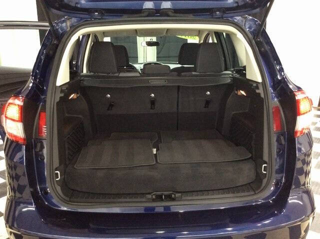 2017 Ford C-MAX Hybrid SE