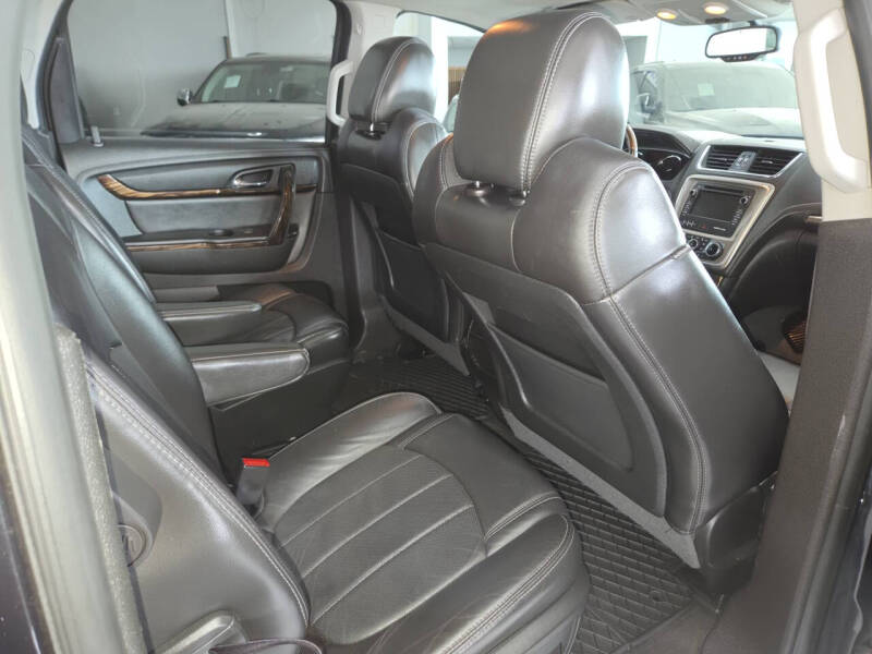 2013 GMC Acadia Denali