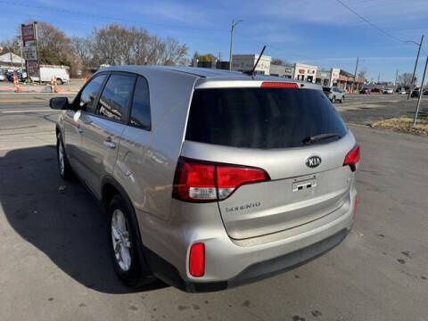 2015 Kia Sorento LX