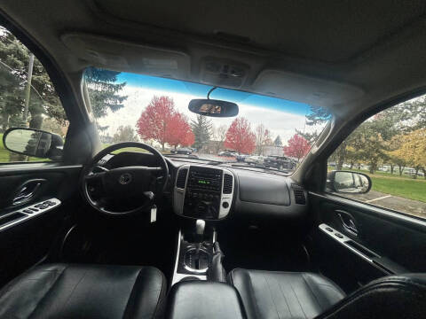 2005 Mercury Mariner