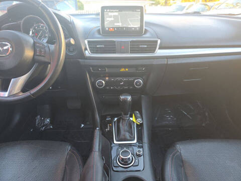 2015 Mazda MAZDA3 s Grand Touring