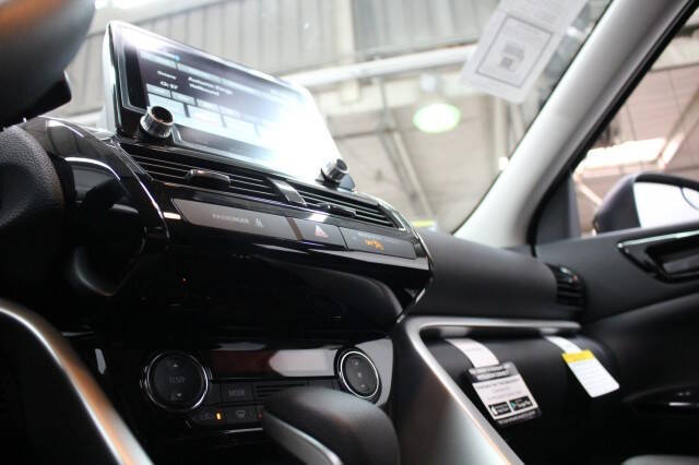 2026 Mitsubishi Eclipse Cross LE