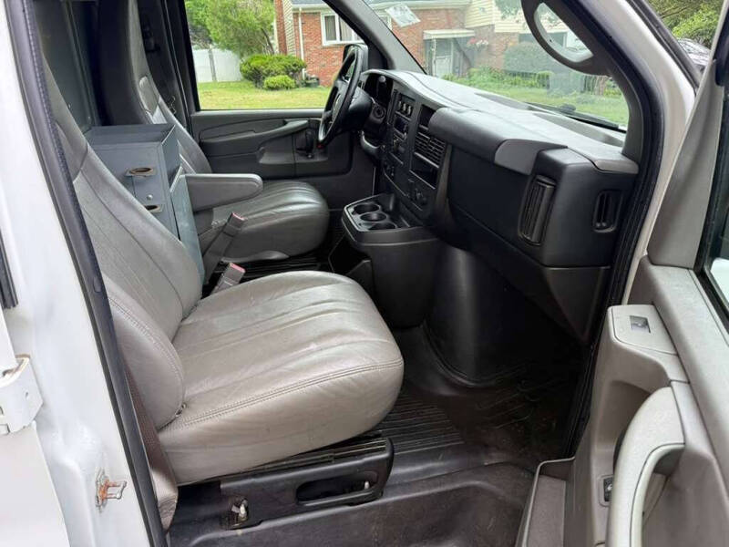 2015 Chevrolet Express 2500
