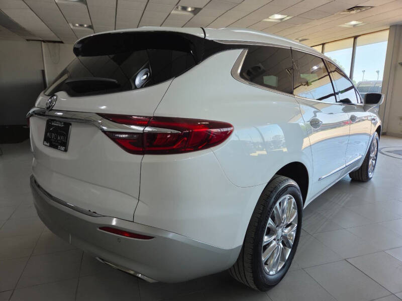 2020 Buick Enclave Essence