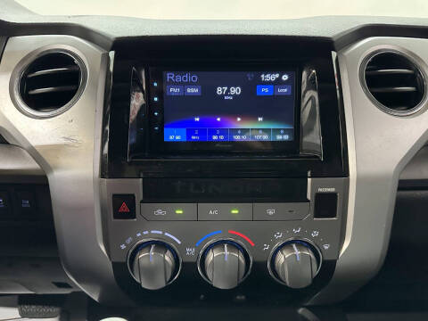 2015 Toyota Tundra SR5