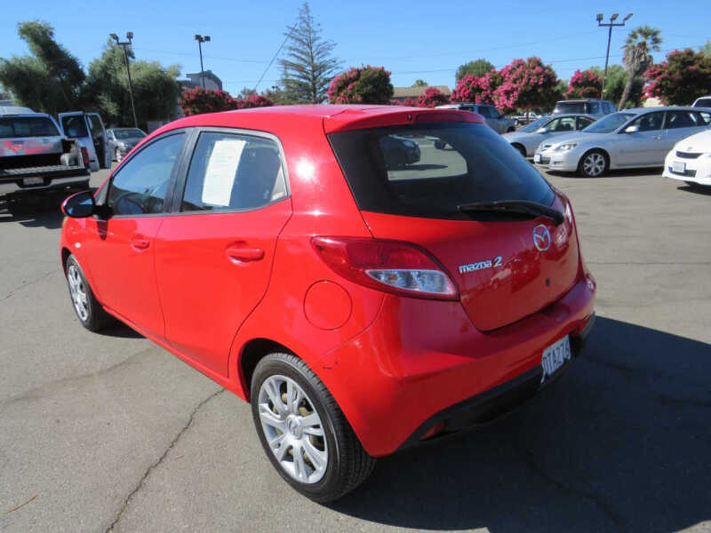 2014 Mazda MAZDA2 Sport