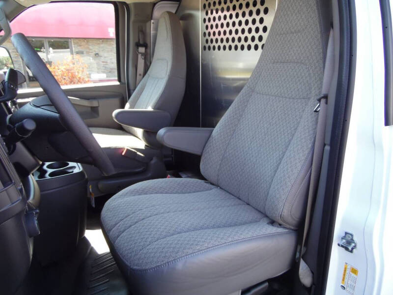 2025 Chevrolet Express