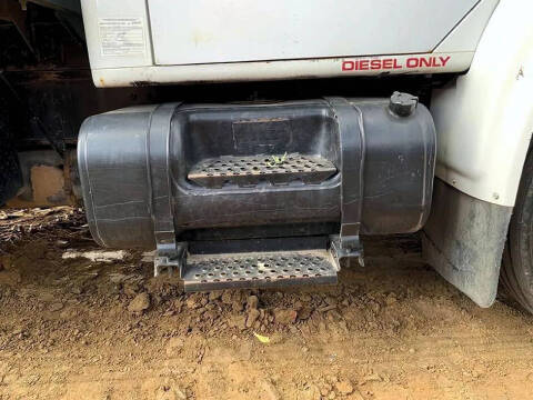 2000 International 4900