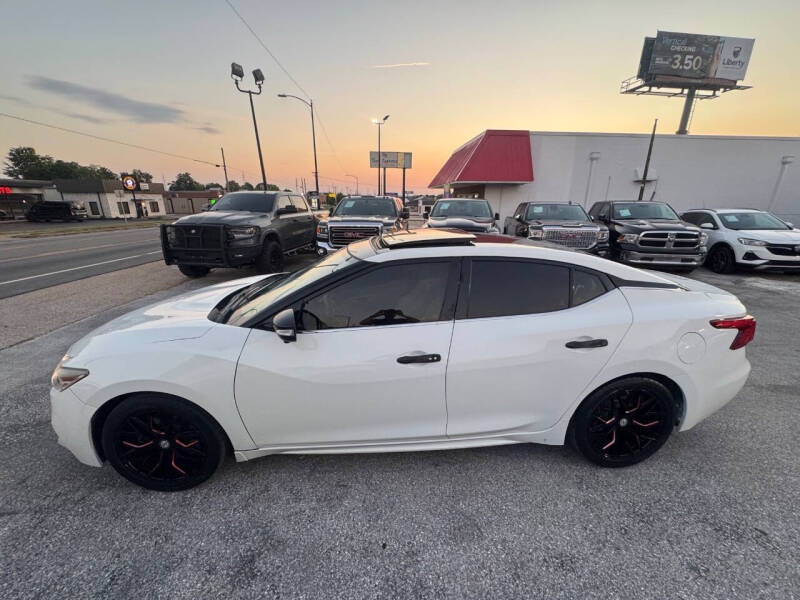 2017 Nissan Maxima Platinum