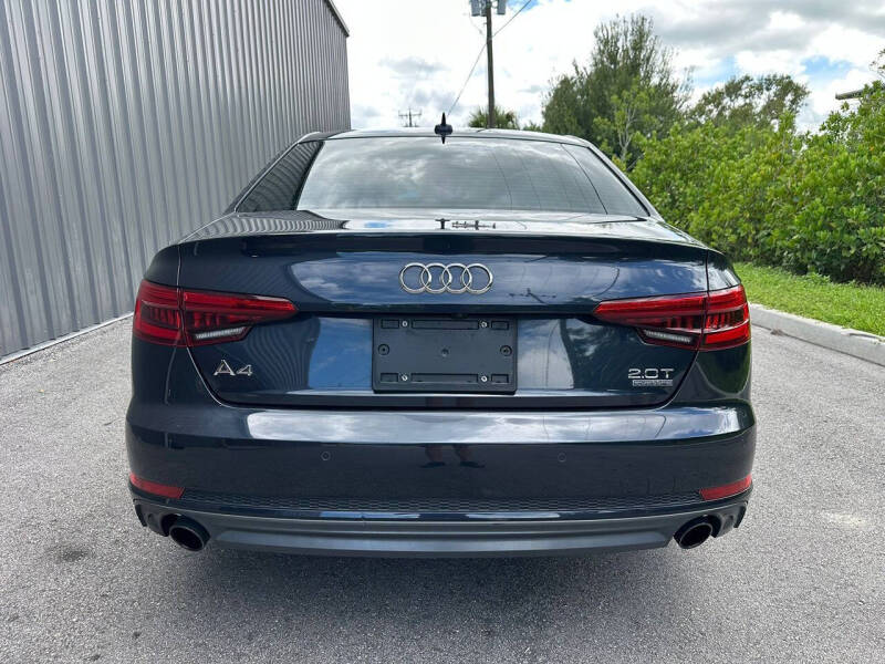 2017 Audi A4 2.0T quattro Premium Plus