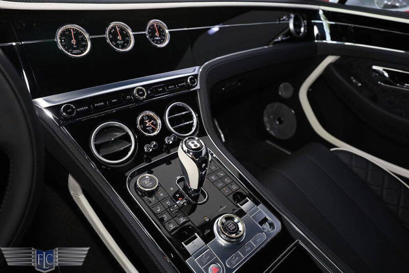 2024 Bentley Continental