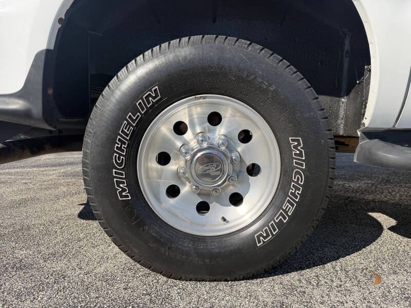 2000 Ford Excursion XLT