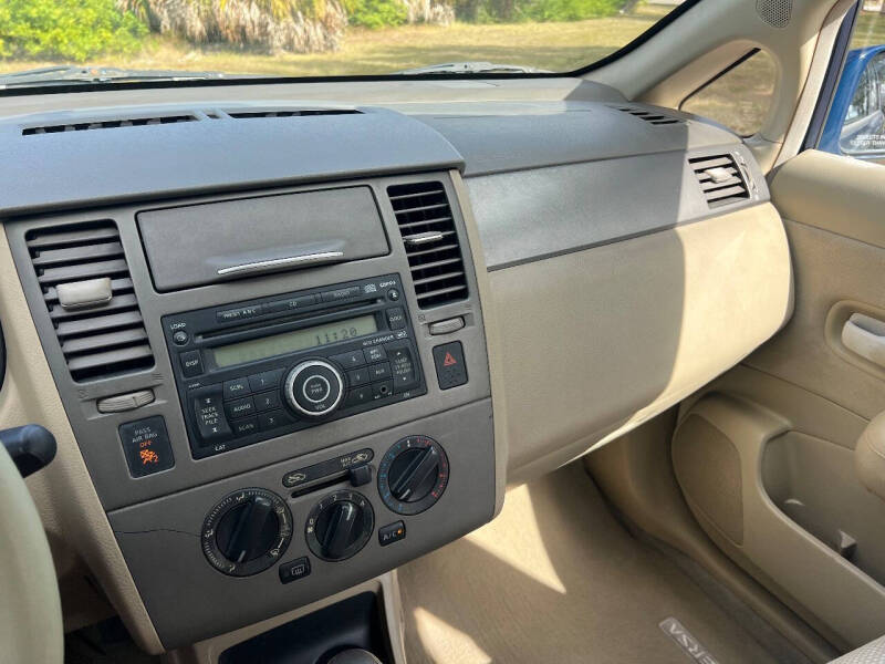 2007 Nissan Versa 1.8 SL