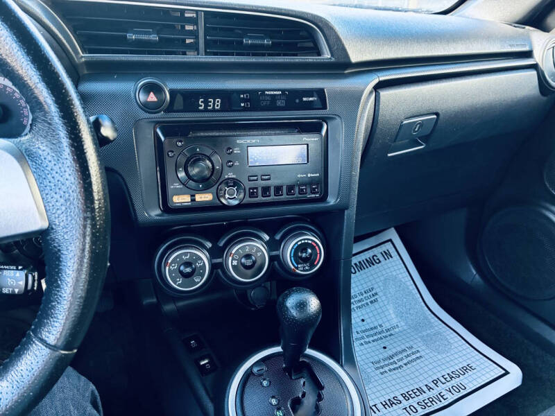 2012 Scion tC