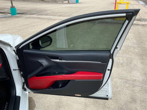 2019 Toyota Camry XSE