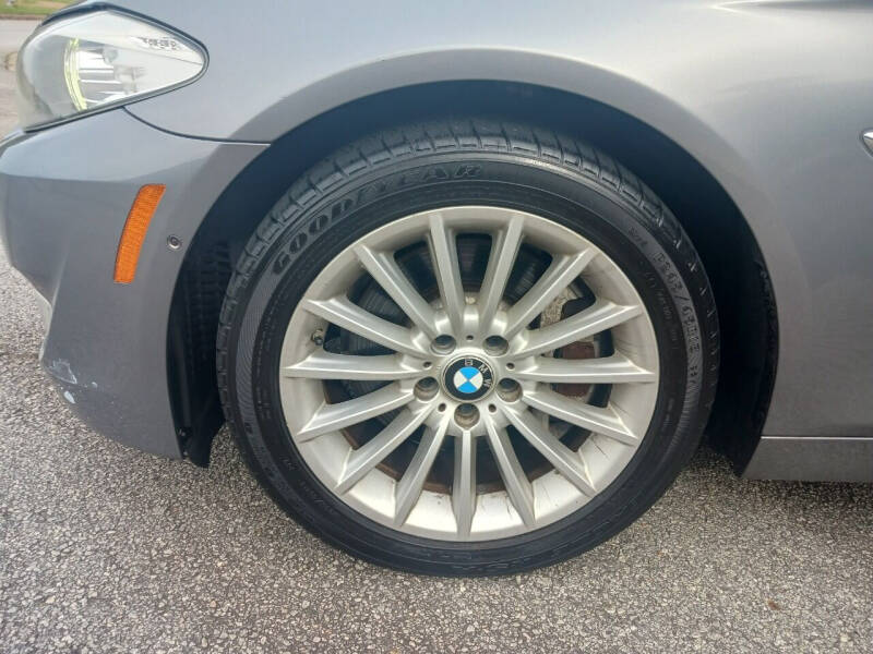 2011 BMW 5 Series 535i