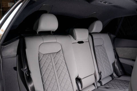 2021 Audi SQ8 4.0T quattro Prestige