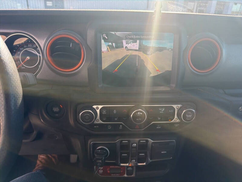 2023 Jeep Gladiator Mojave