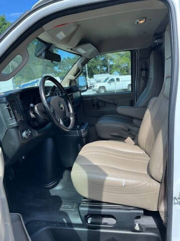 2020 Chevrolet Express 3500