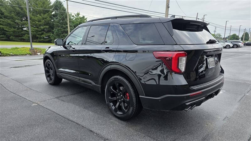 2022 Ford Explorer ST