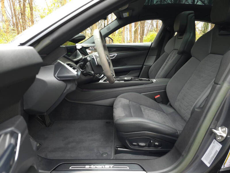 2023 Audi e-tron GT quattro Prestige