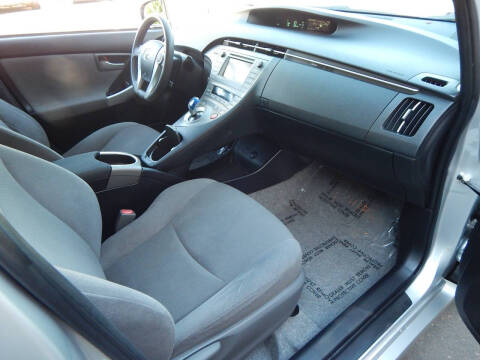 2014 Toyota Prius Three