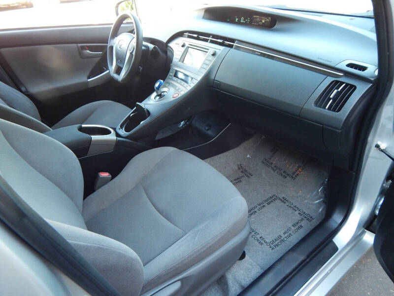 2014 Toyota Prius Three