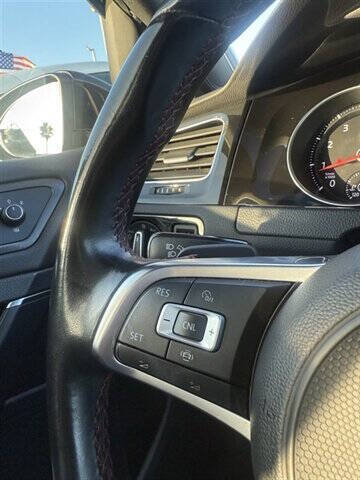 2019 Volkswagen Golf GTI S